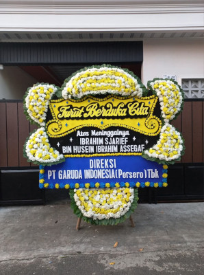 Papan Bunga Duka di Timbang Langkat
